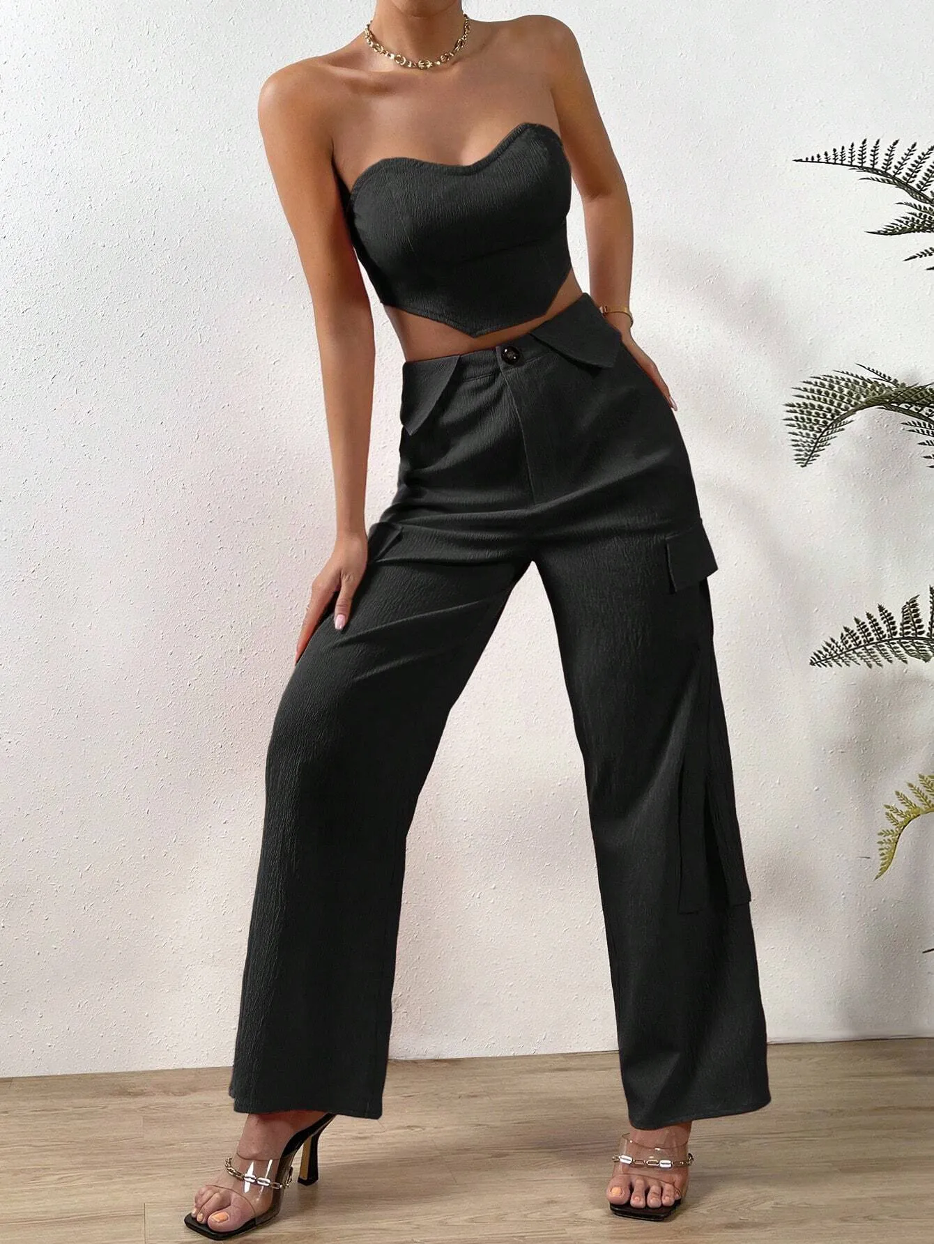 Solid Tube Top And Flap Pocket Side Cargo Pants